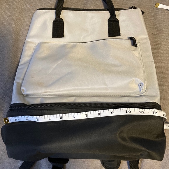 DSW Daypack Backpack - Picture 7 of 10